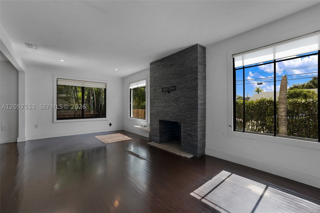 House in Miami, Florida, United States 4 - 18497030