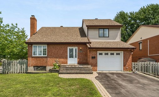 Maison à Brossard, Québec, Canada 1