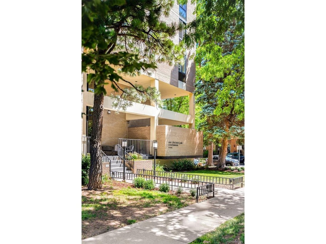 Condo in Denver, Colorado, United States 5 - 18496638