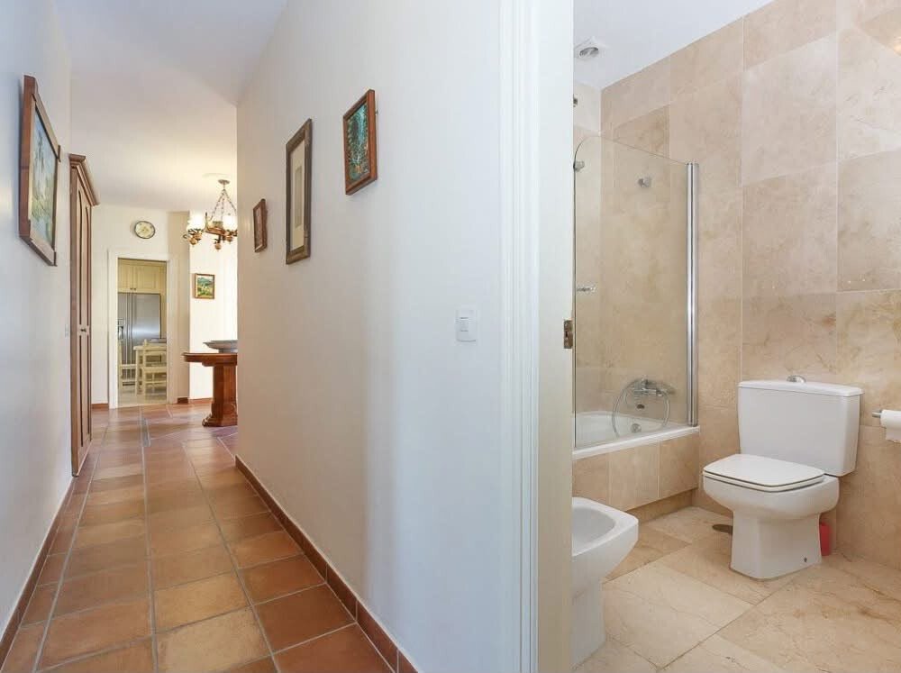 Villa in Sotogrande, San Roque, Andalusia 5 - 18497665