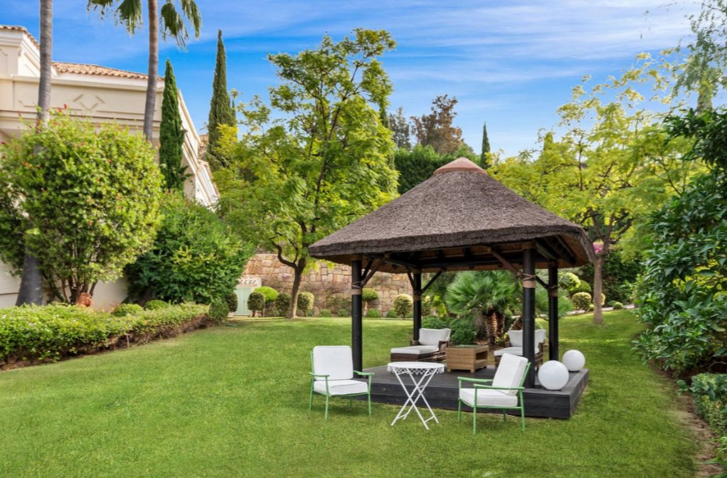 Villa in Marbella, Andalusia, Spain 5 - 18497675
