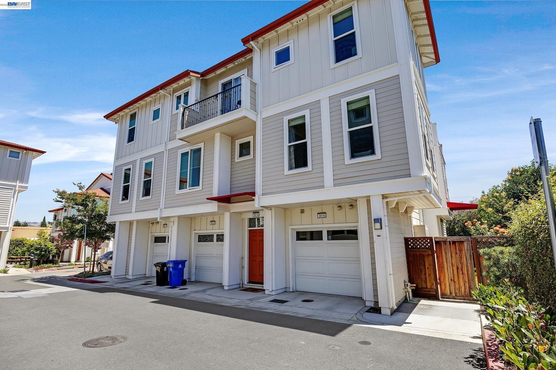 Townhouse in Newark, California, United States 2 - 18496712
