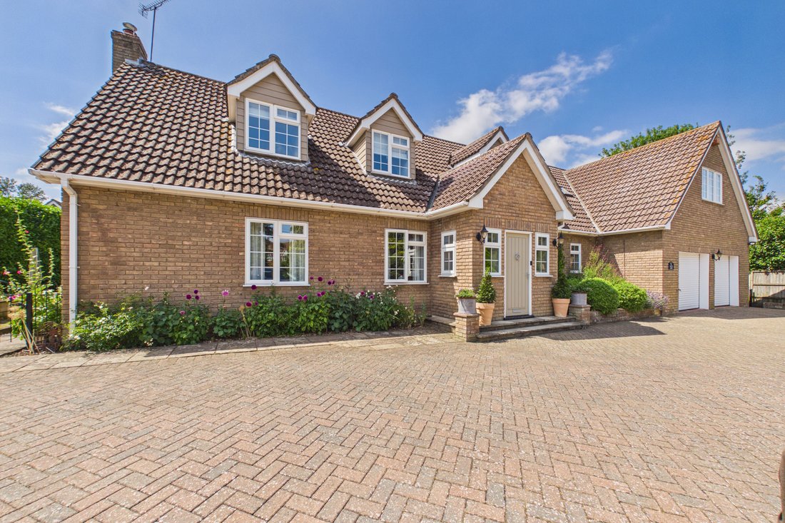 House in Suffolk, England 1 - 18496936