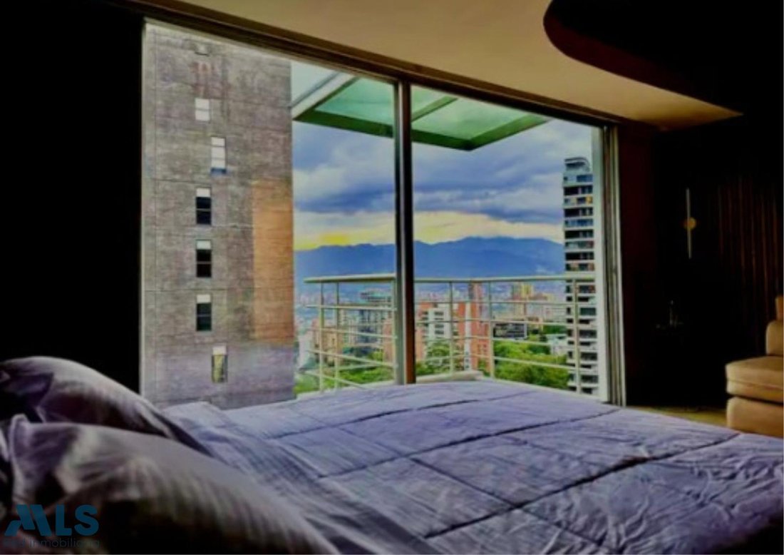 Apartment in Medellín, Antioquia, Colombia 3 - 18497634