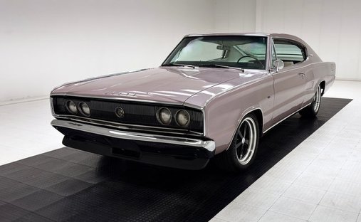 361ci V8/FAST EFI/A727 Auto/Vintage AC/Dakota Gauges/Power 4 Wheel Disc Brakes in Morgantown, United States 1