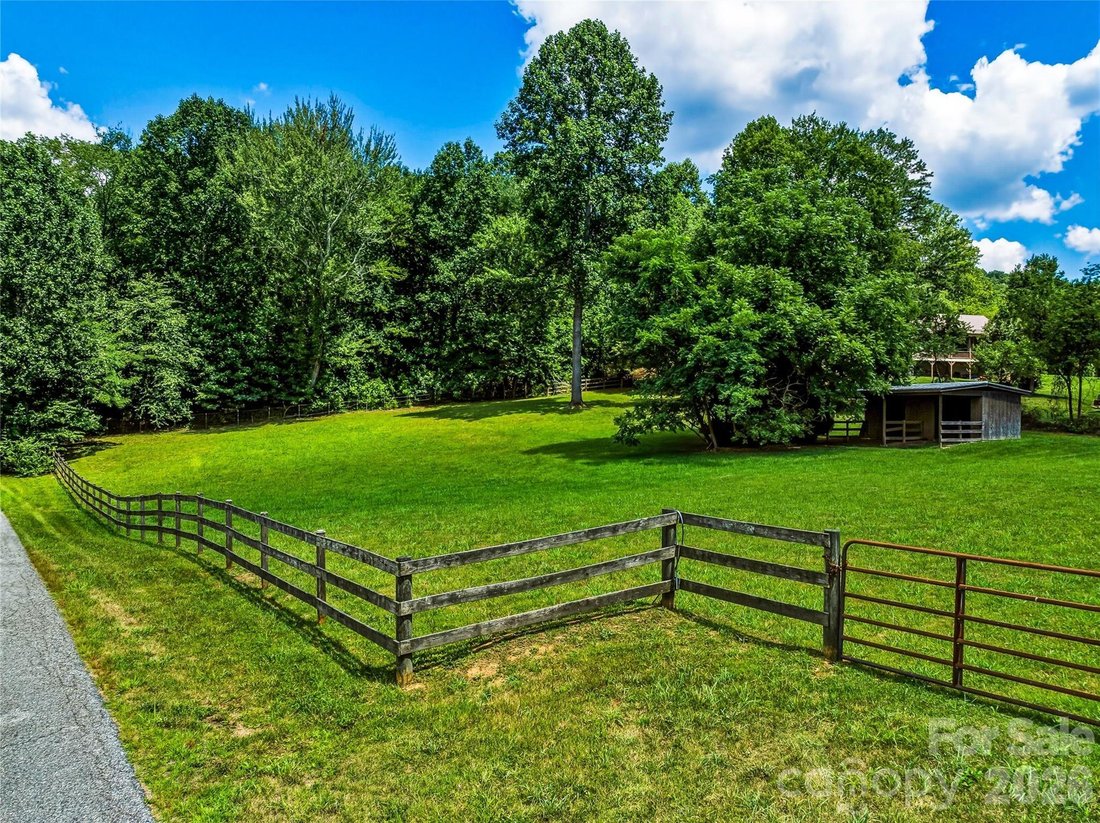 House in Fairview, North Carolina, United States 5 - 18497166