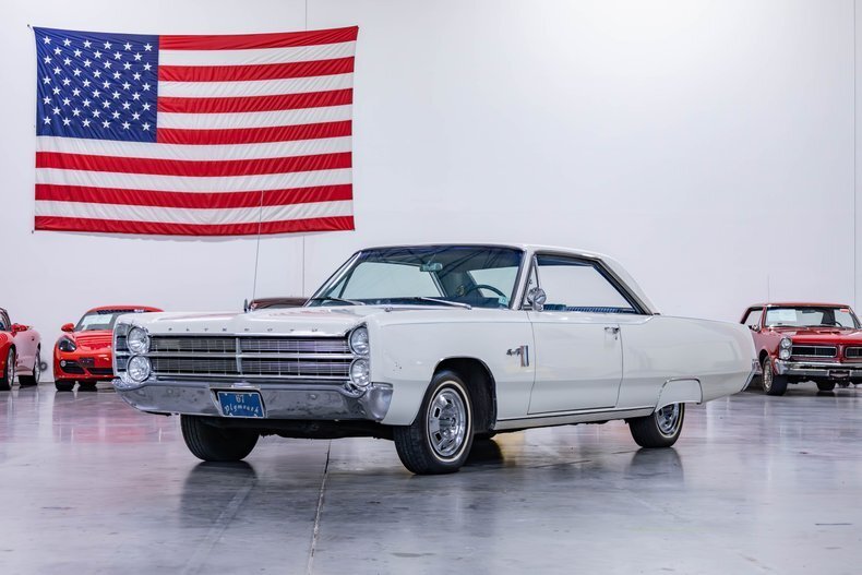 Coupe in Plainfield, United States 1 - 18497566