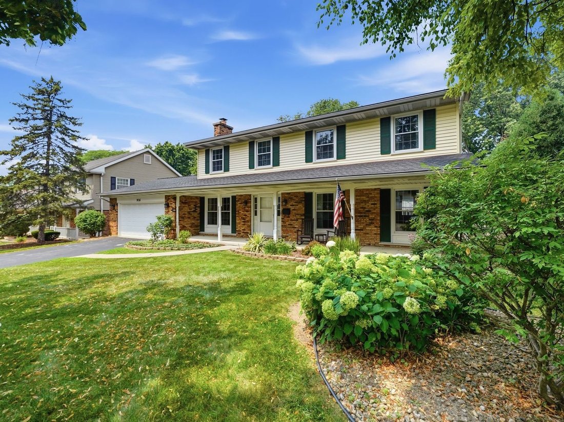 House in Downers Grove, Illinois, United States 2 - 18496916