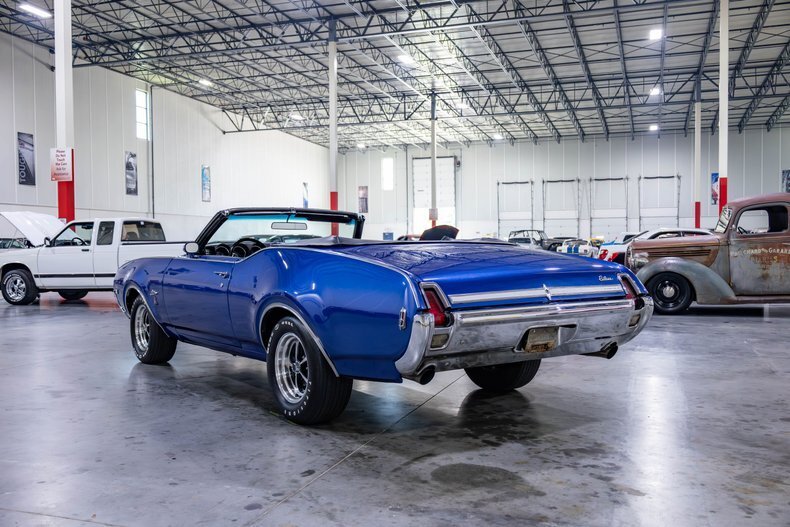 Cabriolet in Plainfield, United States 5 - 18497679