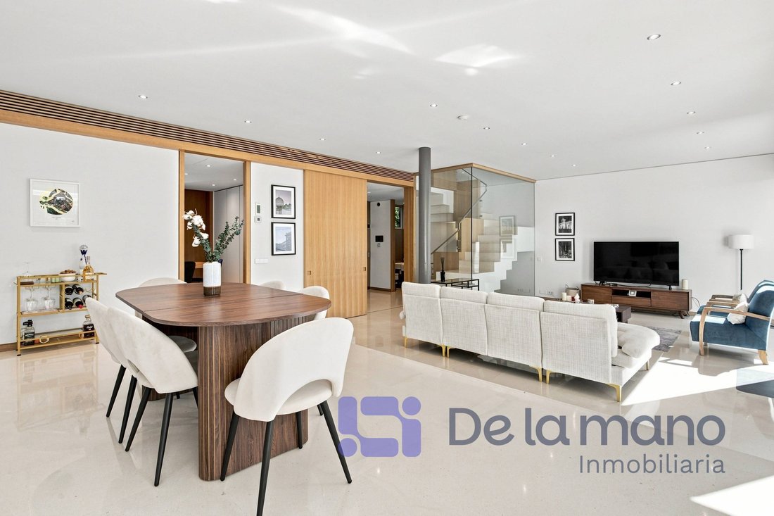 Villa in Moncloa-Aravaca, Madrid, Spain 3 - 18496881