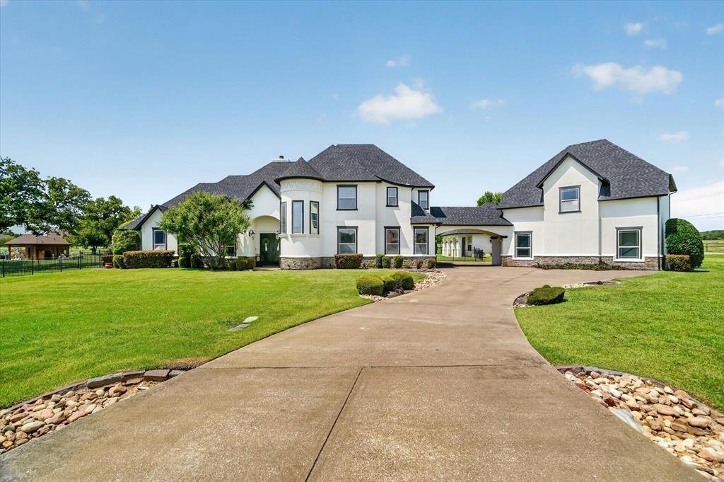 House in Burleson, Texas, United States 1 - 18497482