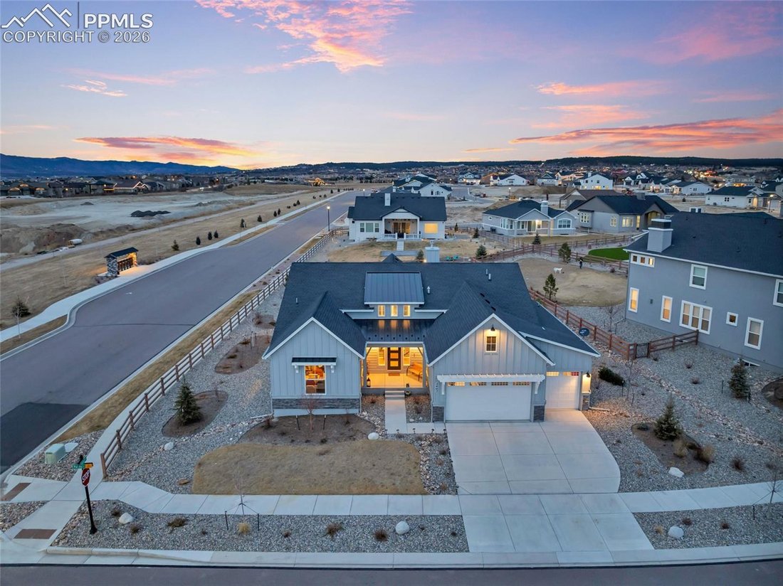 House in Colorado Springs, Colorado, United States 3 - 16967006