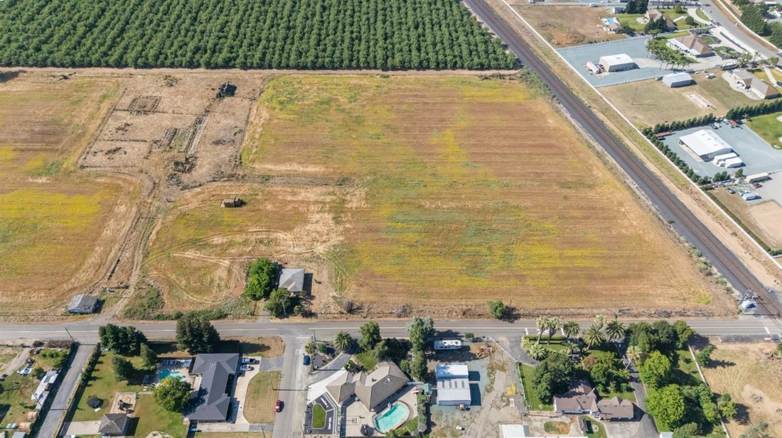 Land in Galt, California, United States 5 - 18497235