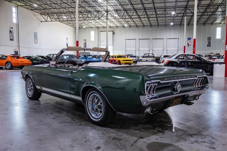 Cabriolet in Plainfield, United States 4 - 18497604
