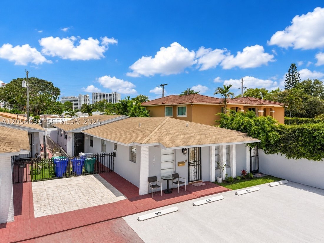 Apartment in Miami, Florida, United States 1 - 18497048