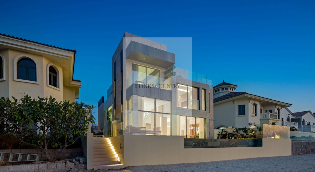 Villa in Palm Jumeirah, Dubai, United Arab Emirates 1 - 18496938