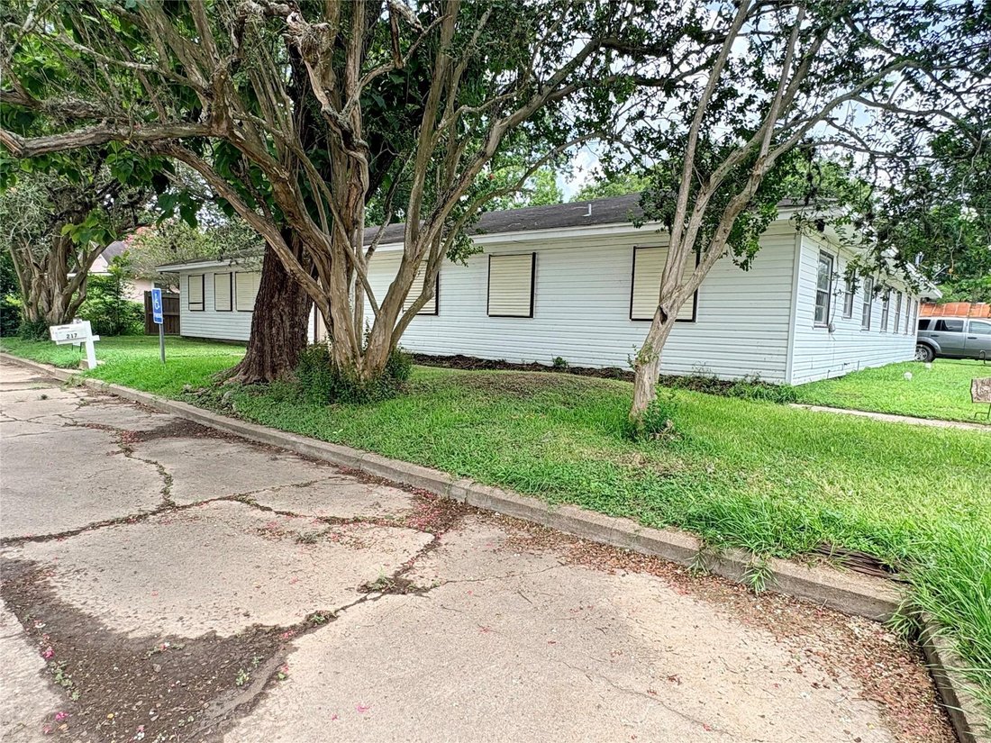 House in West Columbia, Texas, United States 3 - 18497430
