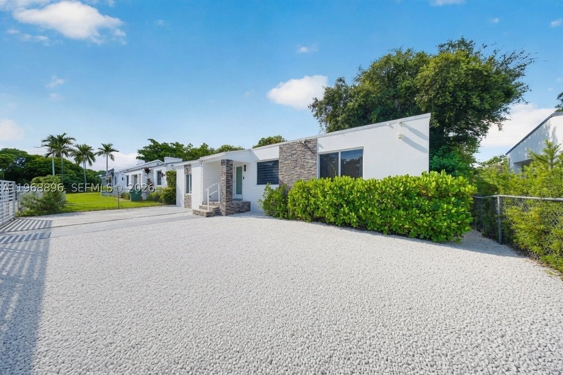 House in Miami, Florida, United States 1 - 17278301