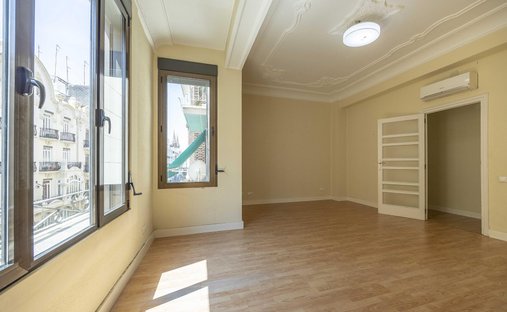 Wohnung in l'Eixample, Valencia, Spanien 1