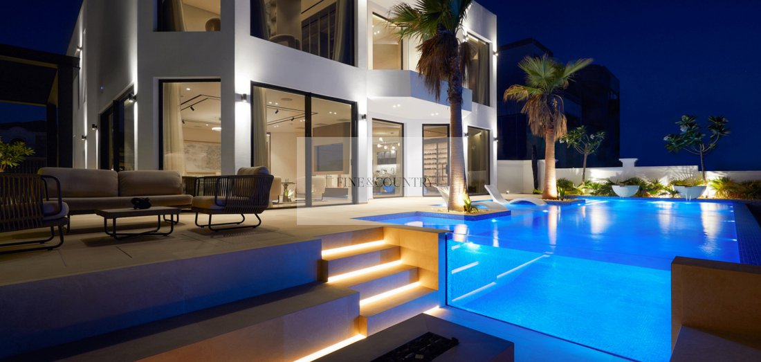 Villa in Palm Jumeirah, Dubai, United Arab Emirates 1 - 18496976