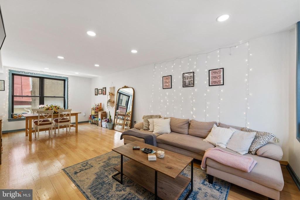 Townhouse in Philadelphia, Pennsylvania, United States 4 - 18497200