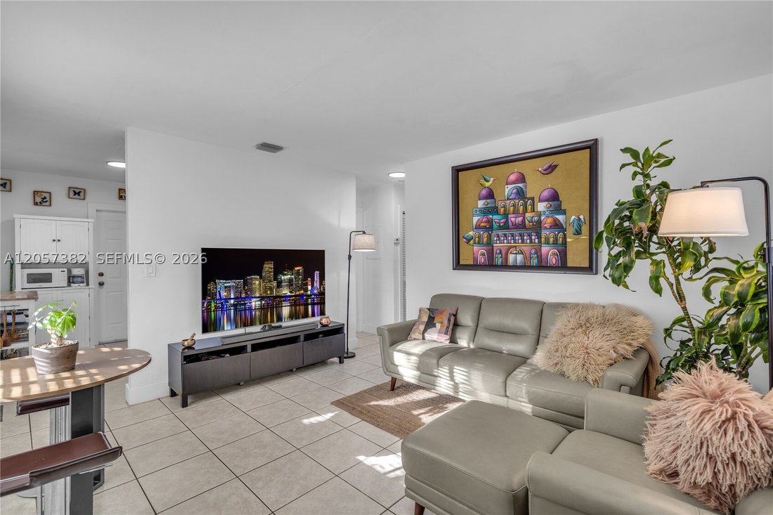Apartment in Miami, Florida, United States 5 - 18497052