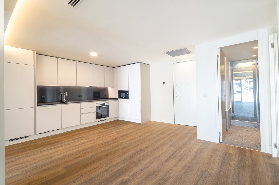 Apartment in Avenidas Novas, Lisbon, Portugal 2 - 18496824