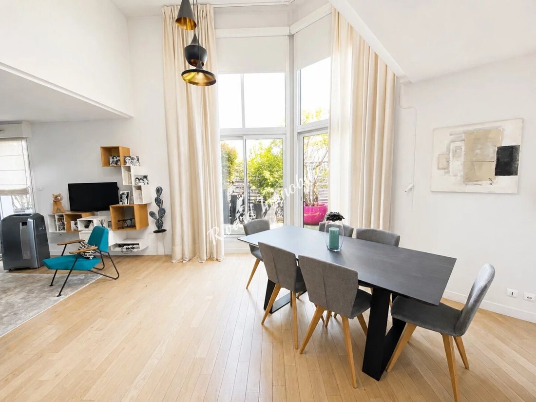 Apartment in Reine-Mairie, Boulogne-Billancourt, France 3 - 18496880
