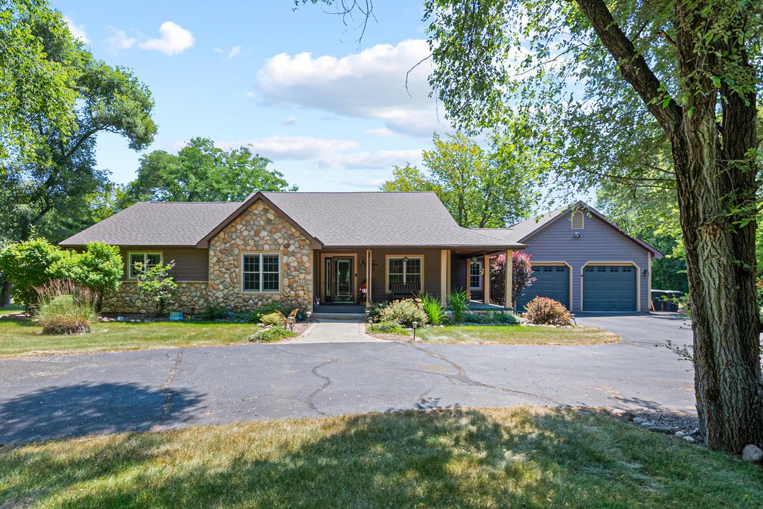 House in East Troy, Wisconsin, United States 1 - 18497204