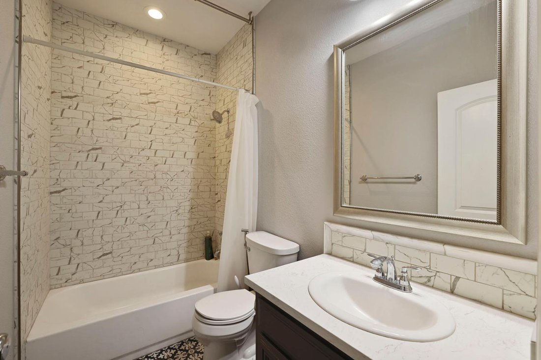 House in Manteca, California, United States 5 - 18497205