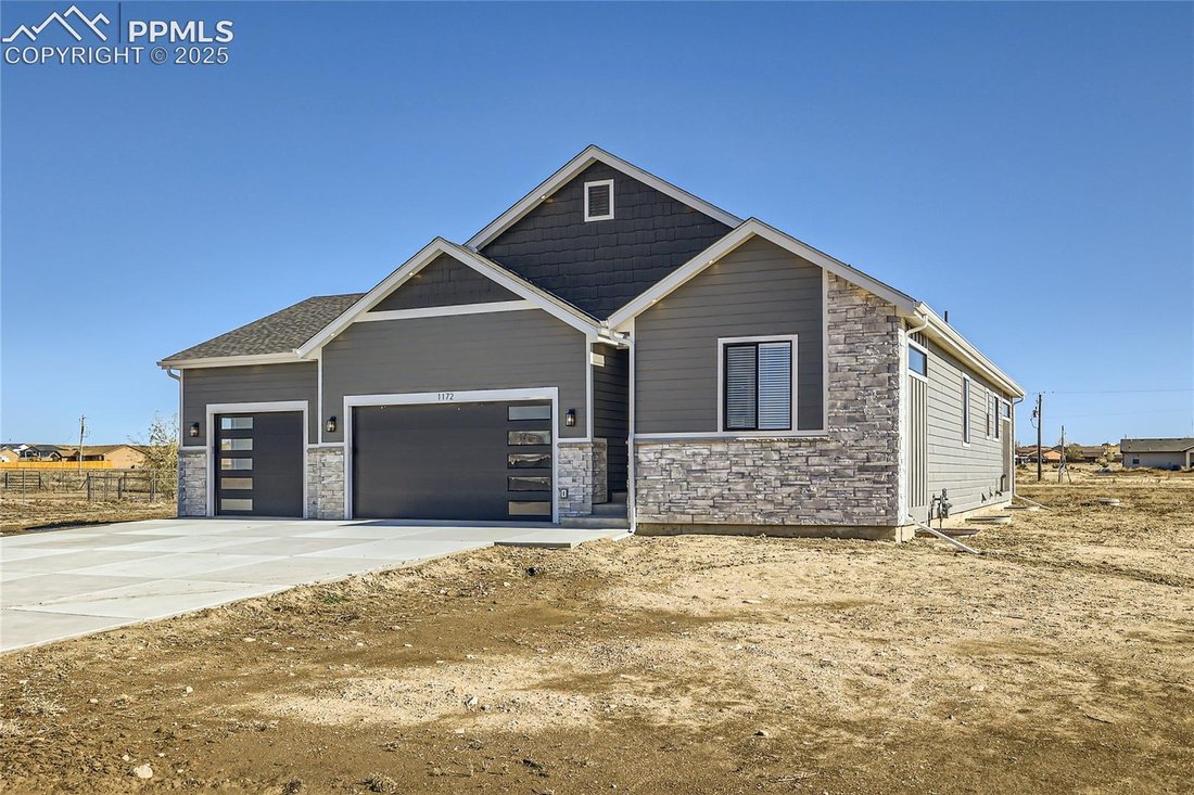 House in Pueblo West, Colorado, United States 2 - 15134150