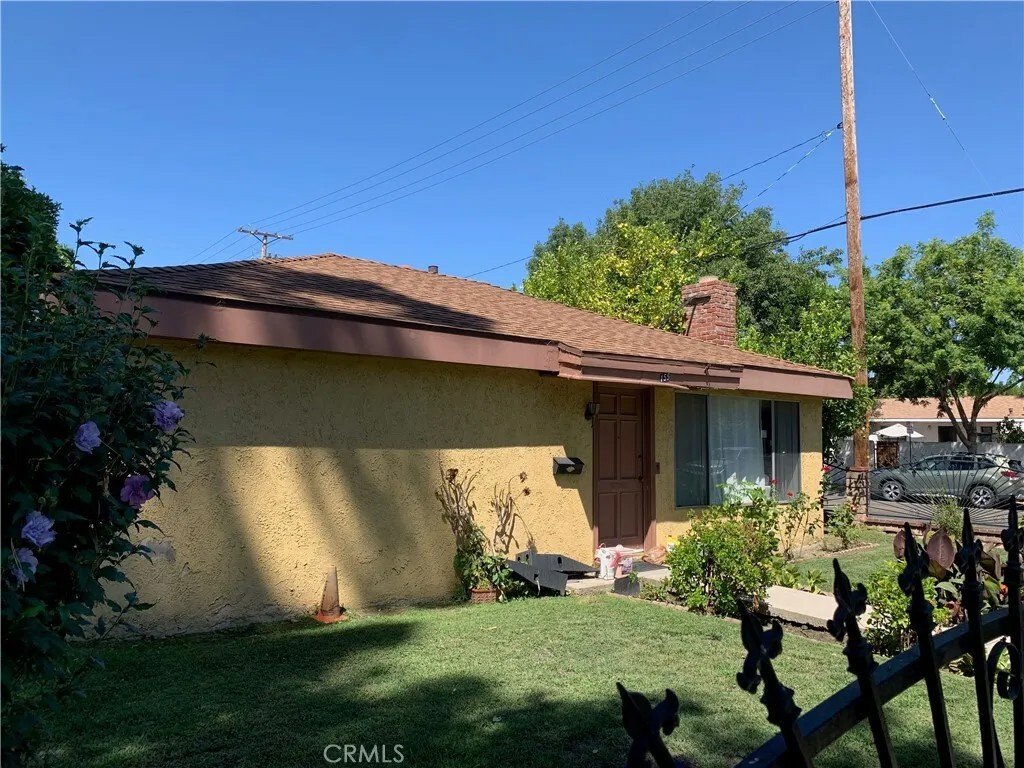 Townhouse in Burbank, California, United States 2 - 18497091