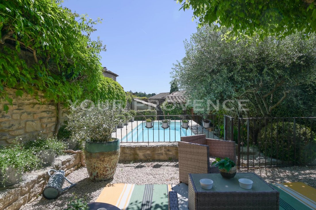 House in Lagnes, Provence-Alpes-Côte d'Azur, France 2 - 18496956