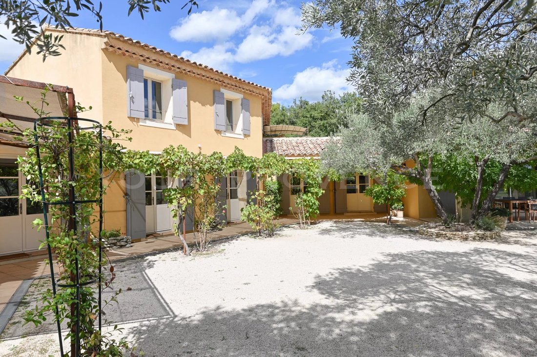 House in Roussillon, Provence-Alpes-Côte d'Azur, France 1 - 18496973