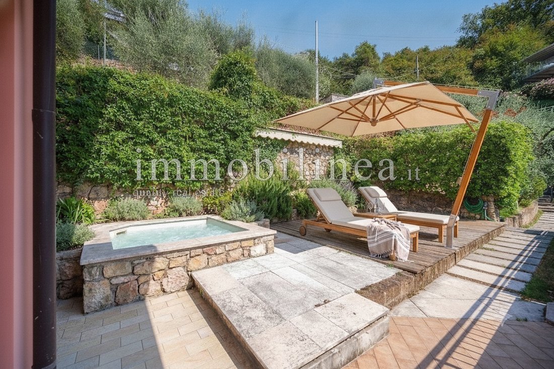 Apartment in Torri del Benaco, Veneto, Italy 5 - 18496733