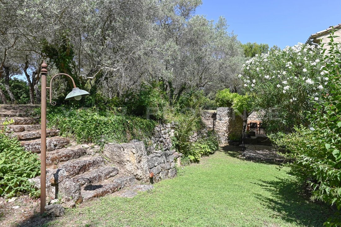 House in Taillades, Provence-Alpes-Côte d'Azur, France 4 - 18496905