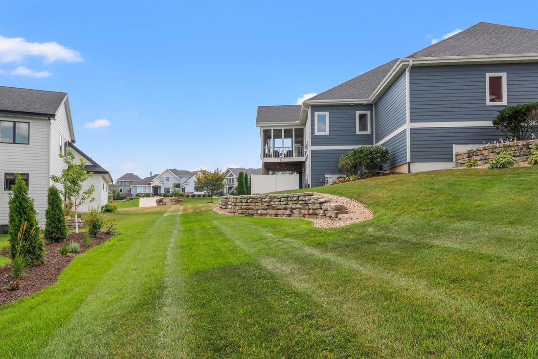 House in Oregon, Wisconsin, United States 4 - 18496991