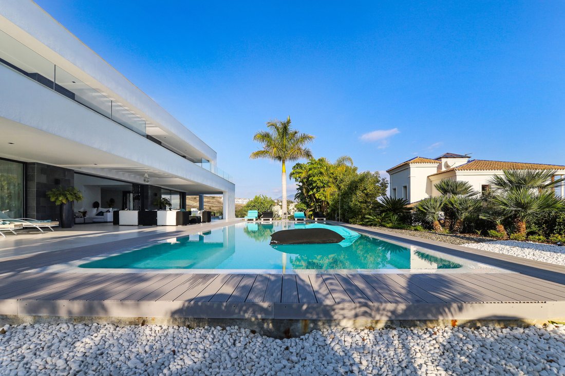 Villa in Benahavis, Andalusia, Spain 2 - 18497658