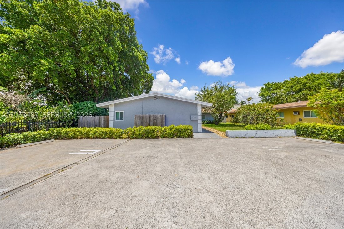 Pompano Beach, Florida, United States 5 - 18497054