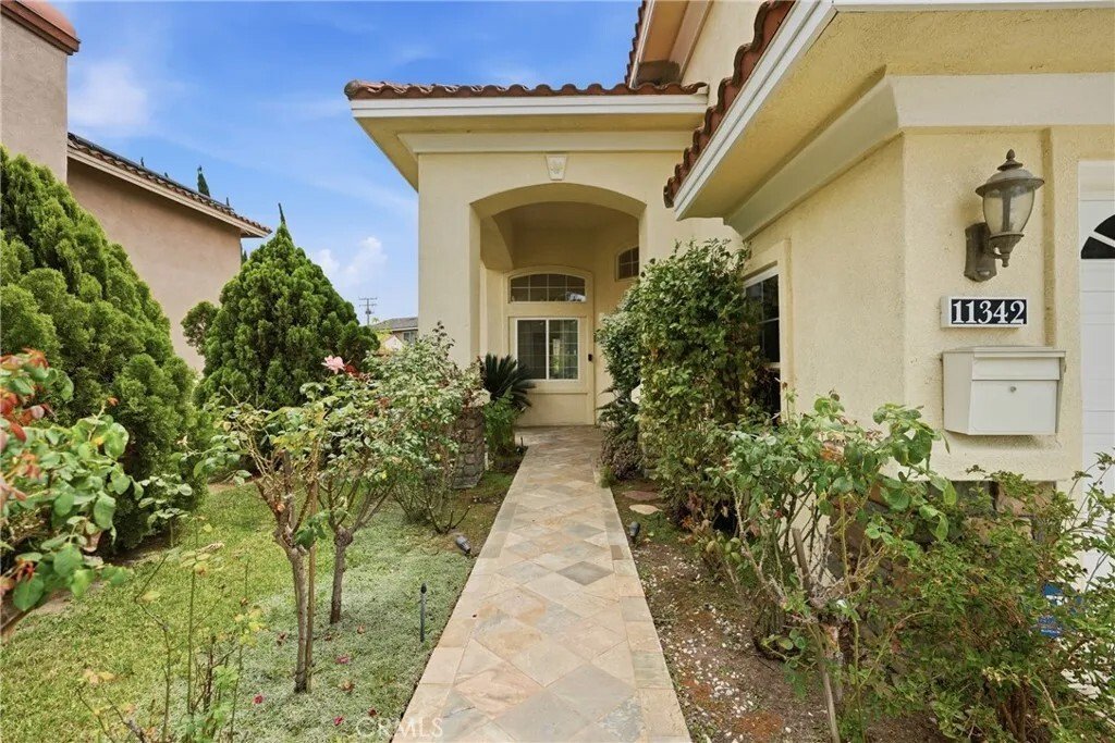 House in Cerritos, California, United States 5 - 18497117