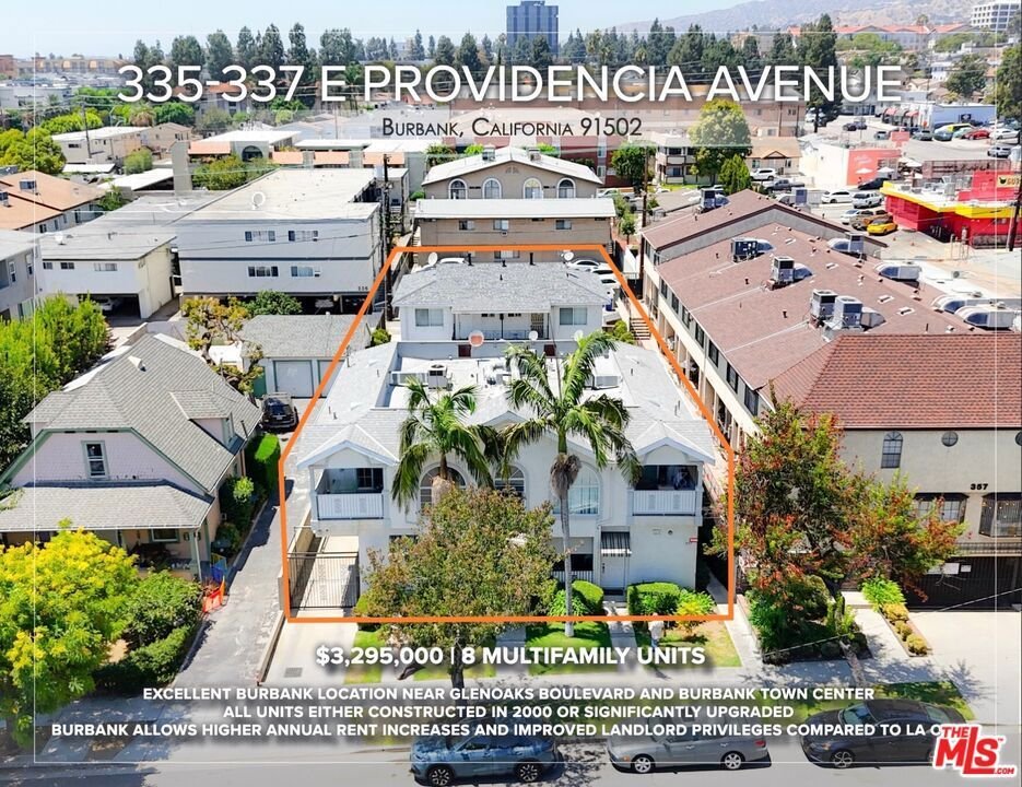 Burbank, California, United States 1 - 18497322