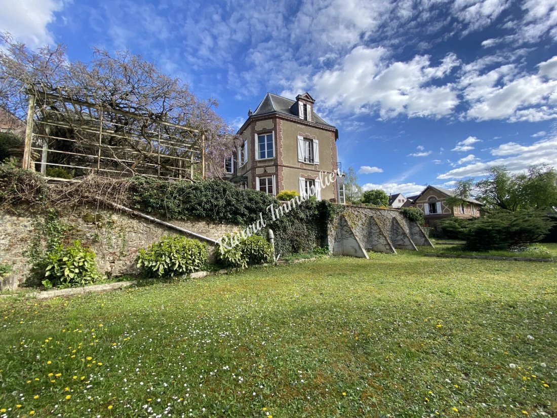 House in Mesnils-sur-Iton, Normandy, France 2 - 18496835