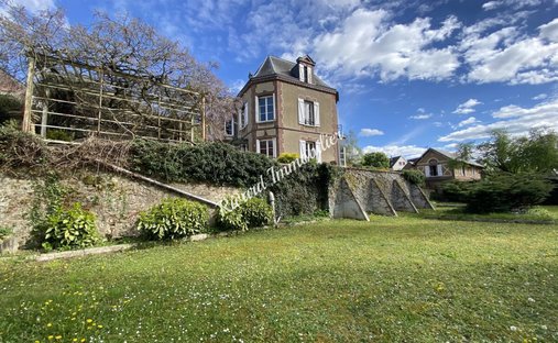 Maison à Mesnils-sur-Iton, Normandie, France 1