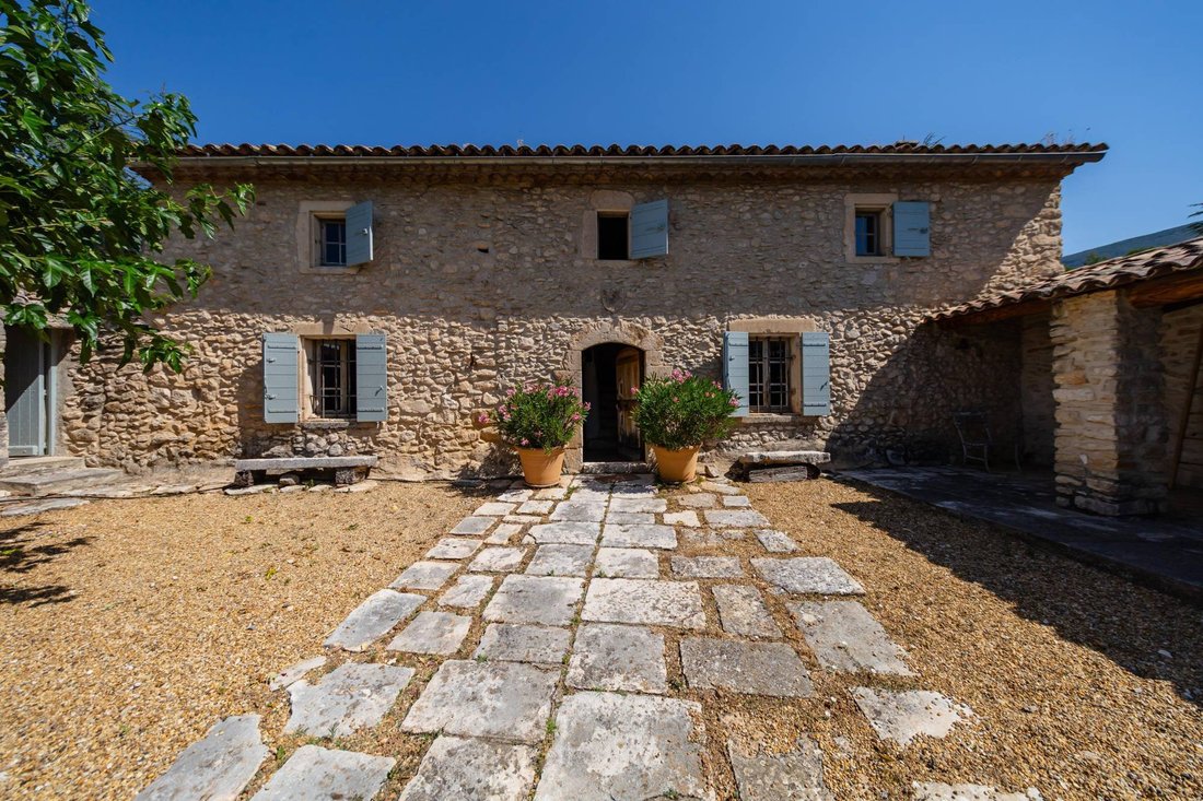 House in Rustrel, Provence-Alpes-Côte d'Azur, France 4 - 18496923