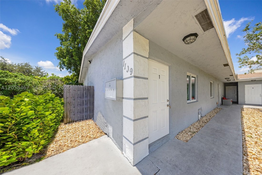 Pompano Beach, Florida, United States 3 - 18497054