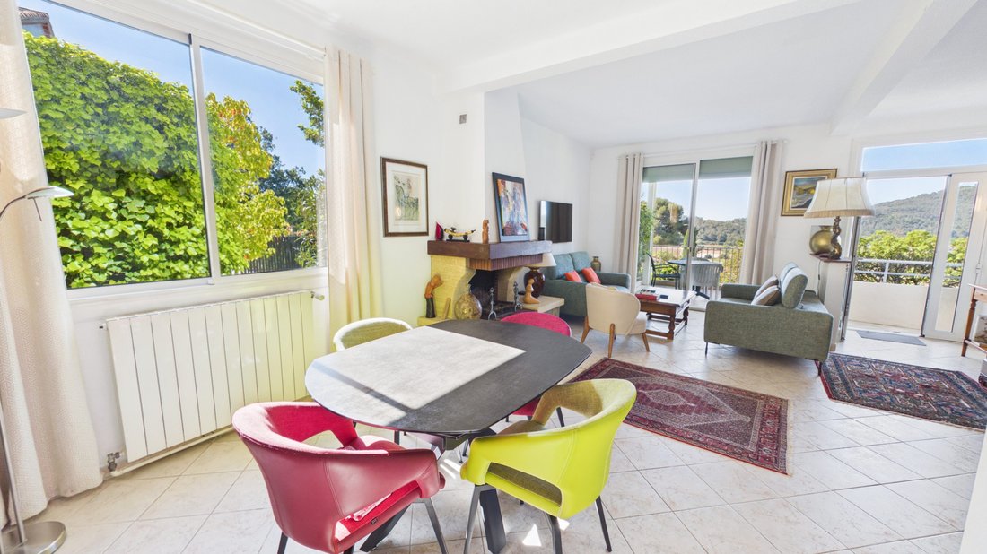 House in Centre Ville, Carqueiranne, France 1 - 17562428