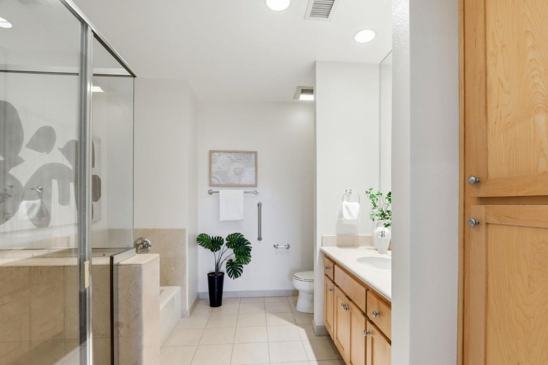 Condo in Campbell, California, United States 3 - 18496677