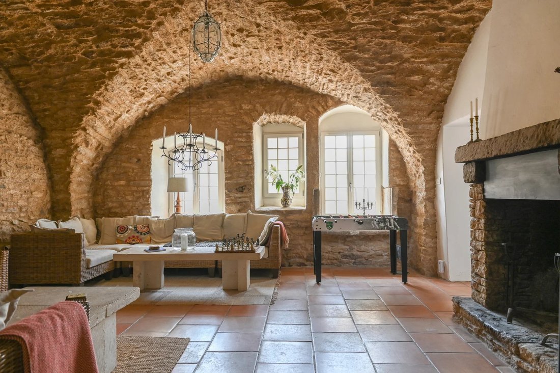 House in Goult, Provence-Alpes-Côte d'Azur, France 5 - 18496982