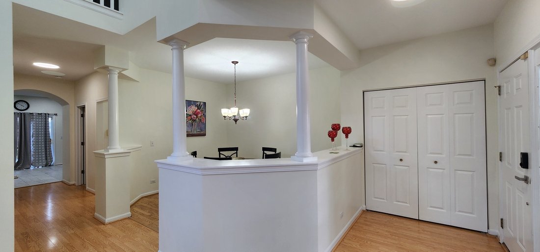 House in Hoffman Estates, Illinois, United States 5 - 18496869