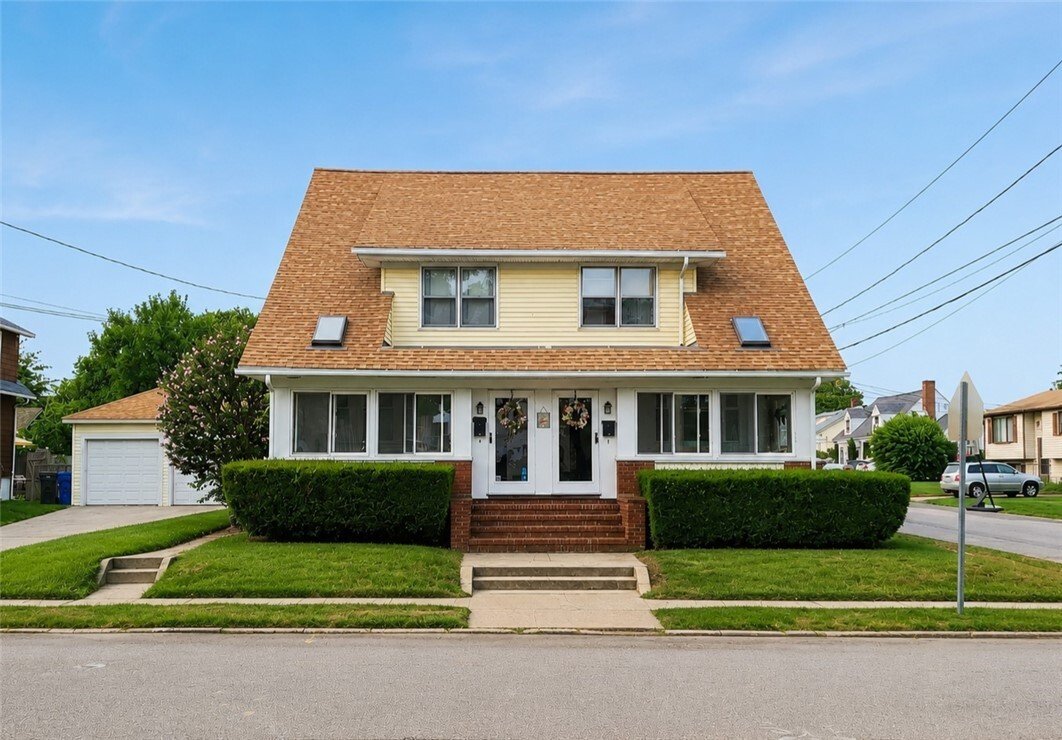 Cranston, Rhode Island, United States 1 - 18497356